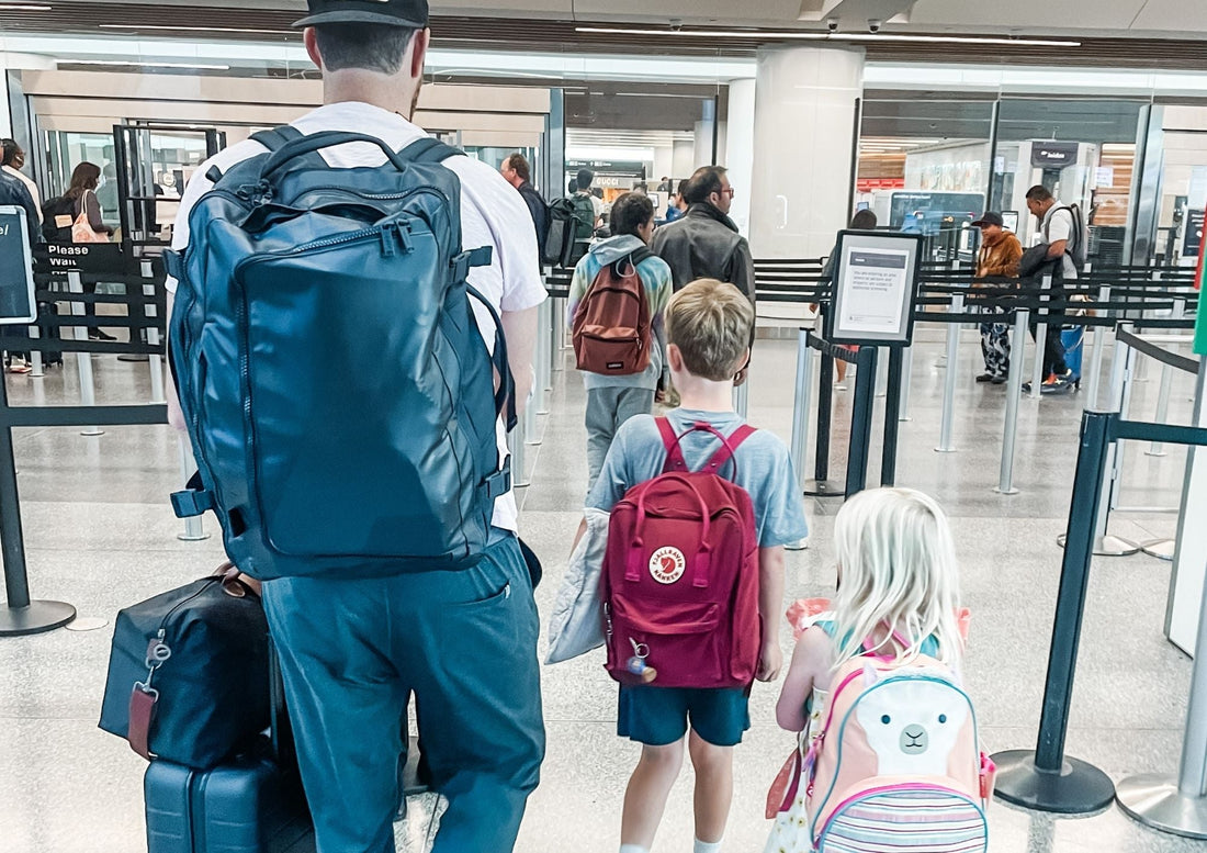 Why Pearl Toothpaste Tablets Are the Perfect Travel Companion This Holiday Season